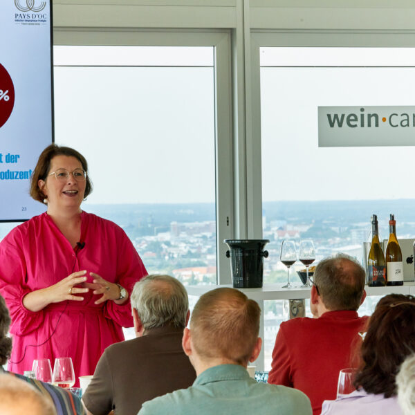 Romana Echensperger MW präsentiert Pays d'Oc IGP Weine in einer Masterclass